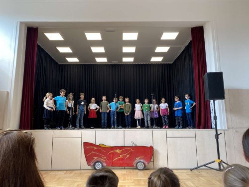 Besídka MŠ a ZŠ Podolí ke Dni matek - 5.5.2022