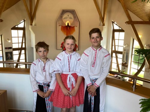 Slavnost seslání Ducha Svatého v kapli v Podolí. - 5.6.2022