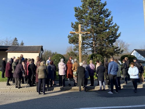 Svěcení obnoveného kříže v Podolí - 13.11.2022