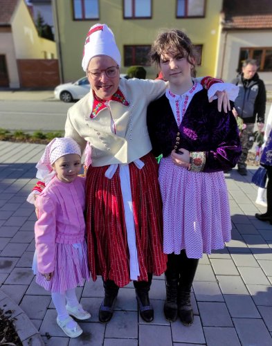 Královničky aneb nosení létečka - 26.3.2023