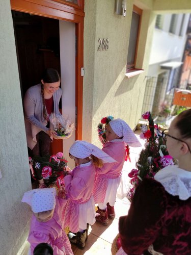 Královničky aneb nosení létečka - 26.3.2023