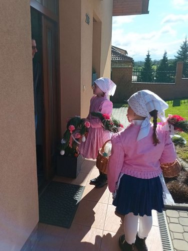 Královničky aneb nosení létečka - 26.3.2023