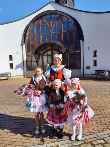 Královničky aneb nosení létečka - 26.3.2023