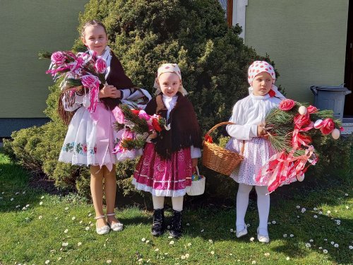 Královničky aneb nosení létečka - 26.3.2023