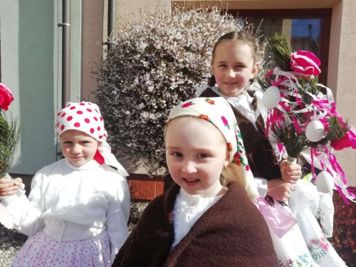 Královničky aneb nosení létečka - 26.3.2023