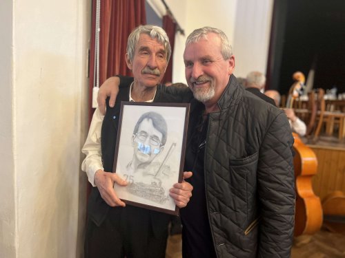 František Holmes Ilík oslavil 75 let - pogratulovaly mu i Podolské Frišky - 16.4.2023