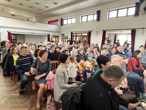 František Holmes Ilík oslavil 75 let - pogratulovaly mu i Podolské Frišky - 16.4.2023