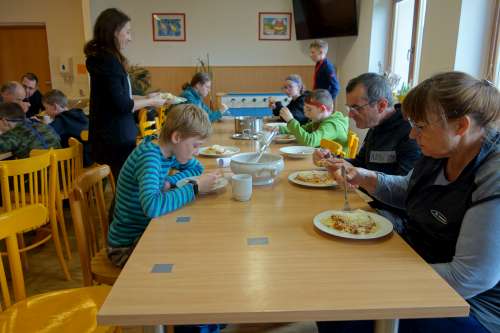 Hvězdný víkend sokolského turisťáku z Podolí na Maršově - 29.4.2023