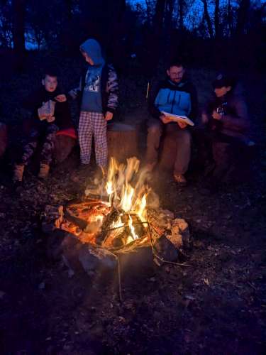 Hvězdný víkend sokolského turisťáku z Podolí na Maršově - 29.4.2023
