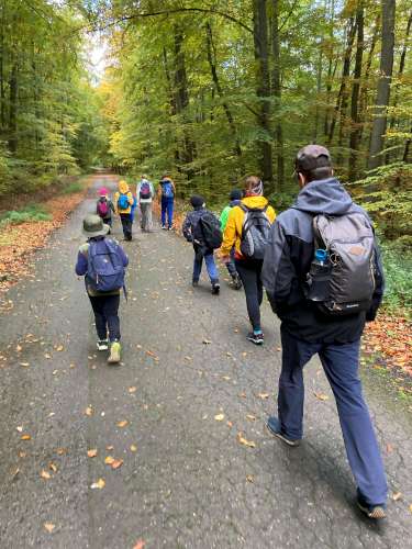 Vycházka Sokolů na hrad Buchlov a Karlovu skálu - 26.10.2023