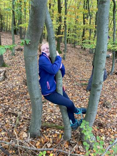 Vycházka Sokolů na hrad Buchlov a Karlovu skálu - 26.10.2023