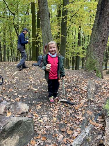 Vycházka Sokolů na hrad Buchlov a Karlovu skálu - 26.10.2023