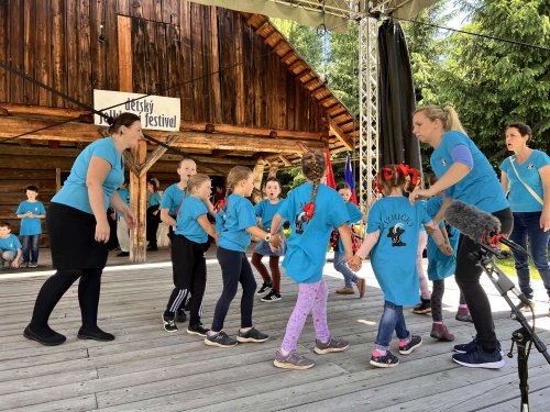 Čižmičky - Folklorní festival Velké Karlovice - 1.6.2024