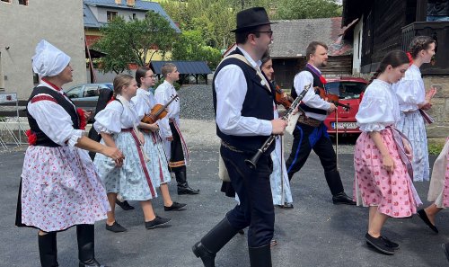Čižmičky - Folklorní festival Velké Karlovice - 1.6.2024