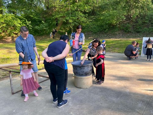 Stavění máje a čarodějnice - 30.4.2025