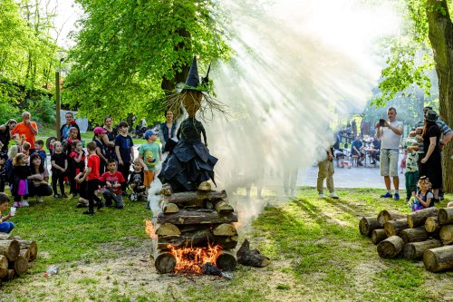 Stavění máje a čarodějnice - 30.4.2025