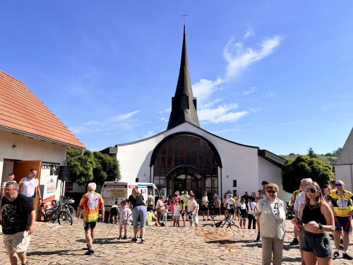 Na kole dětem - Charitativní cyklotour Josefa Zimovčáka - 1.6.2025