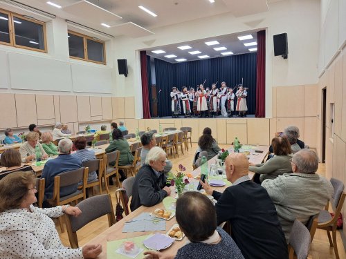 Beseda s důchodci - 8.11.2025