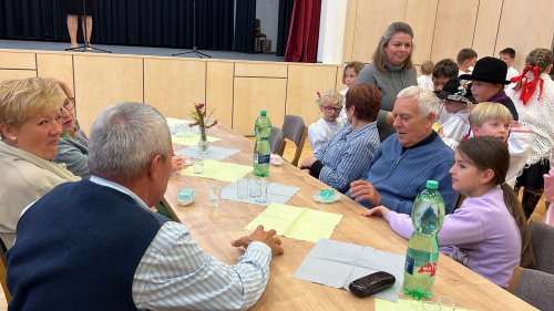 Beseda s důchodci - 8.11.2025