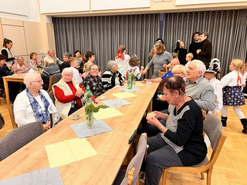 Beseda s důchodci - 8.11.2025