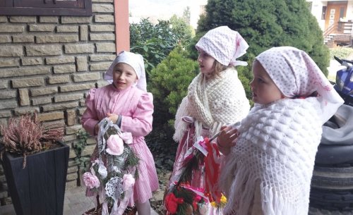 Nosení létečka - královničky - 22.3.2026