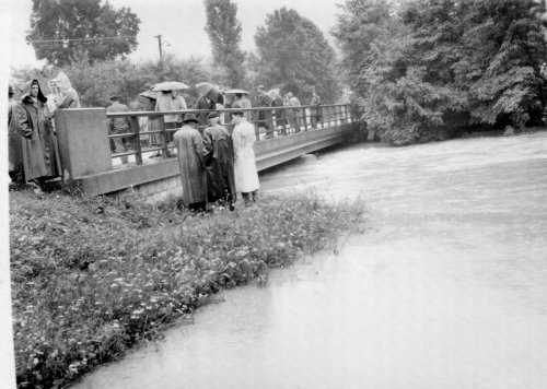 Historické pohledy na budovy a místa v Podolí