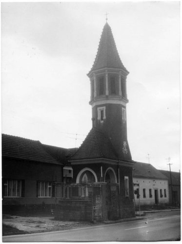 Historické pohledy na budovy a místa v Podolí