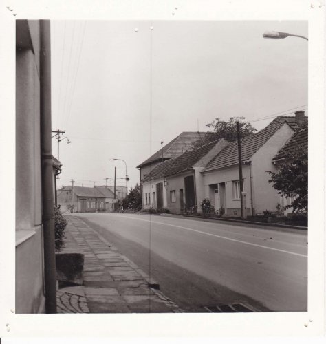 Historické pohledy na budovy a místa v Podolí