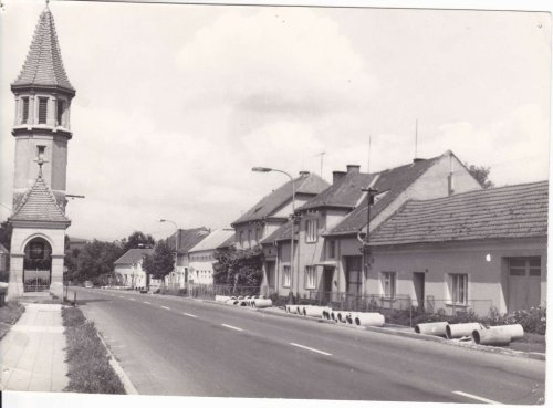 Historické pohledy na budovy a místa v Podolí