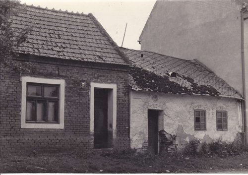 Historické pohledy na budovy a místa v Podolí