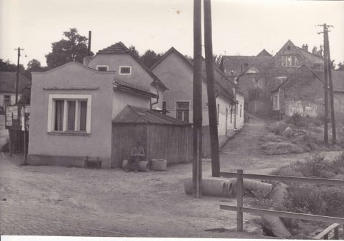 Historické pohledy na budovy a místa v Podolí