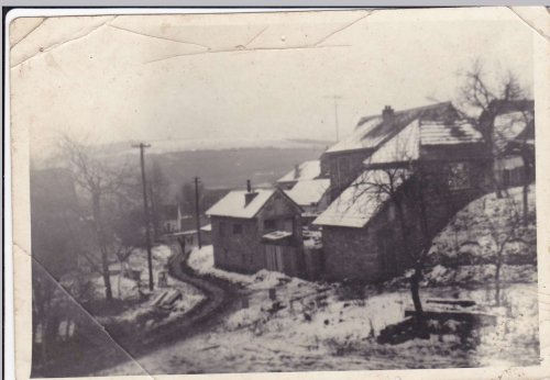 Historické pohledy na budovy a místa v Podolí