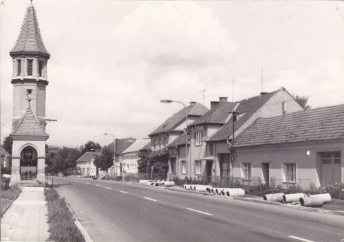Historické pohledy na budovy a místa v Podolí