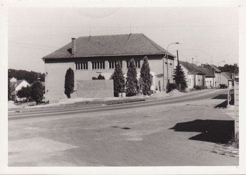 Historické pohledy na budovy a místa v Podolí