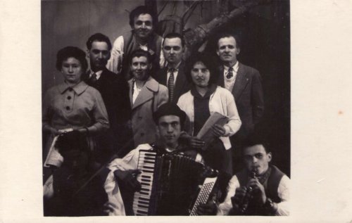 Ochotnické divadlo v Podolí